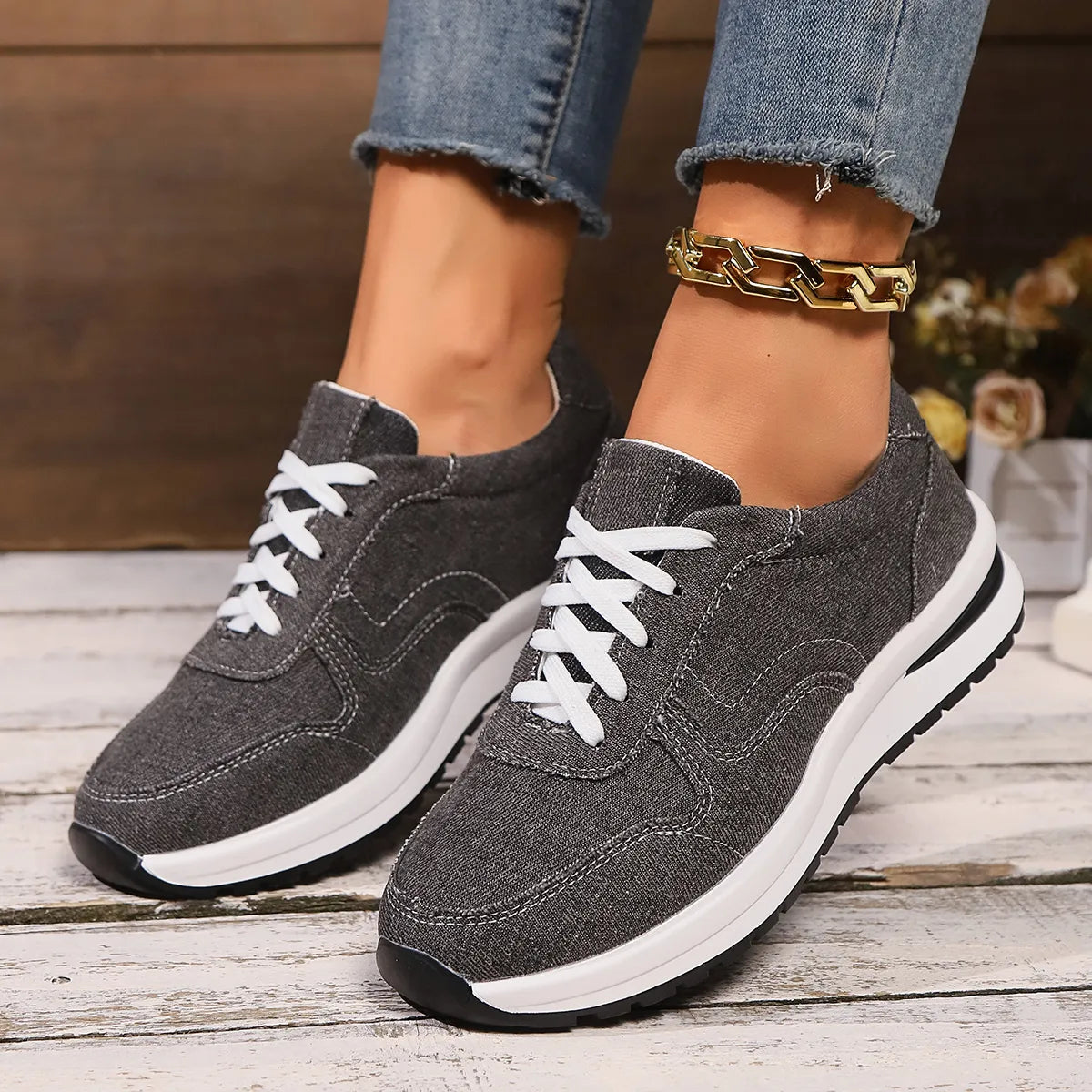 Freya™ | Orthopedische Schoenen met Dikke Zolen